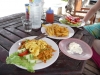 Repas tranquille face à la mer encore